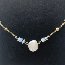 Load image into Gallery viewer, Minimalist Style Opal x Pearl 14k Gold Filled Bracelet